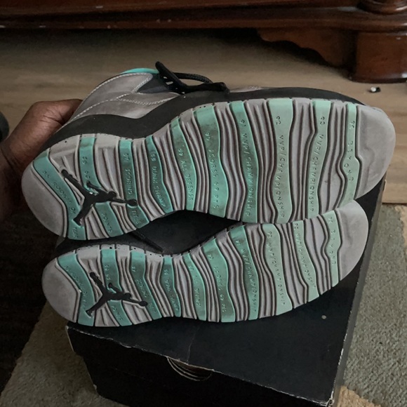 Jordan 10 Retro Lady of Liberty - Picture 5 of 7